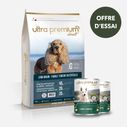 Pack bi-nutrition composé d'un sac de 4 kg de croquettes super premium agneau et riz pour chien adulte de toutes tailles, et de 2 boîtes de pâtées sans céréales à l'agneau, sur fond blanc