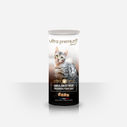 Bevriezen gedroogde kip kat Treats, op witte achtergrond