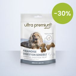 Sachet de friandises à l'agneau pour chien digestion sensible, sur fond blanc