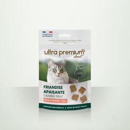 Sachet de friandises apaisantes sans céréales pour chat, sur fond blanc