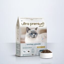 Croquettes Care pour chat adulte stérilisé système urinaire en sac de 5 kg sur fond gris clair