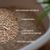 Mise en avant des bienfaits et de la texture de la litière végétale pour chat