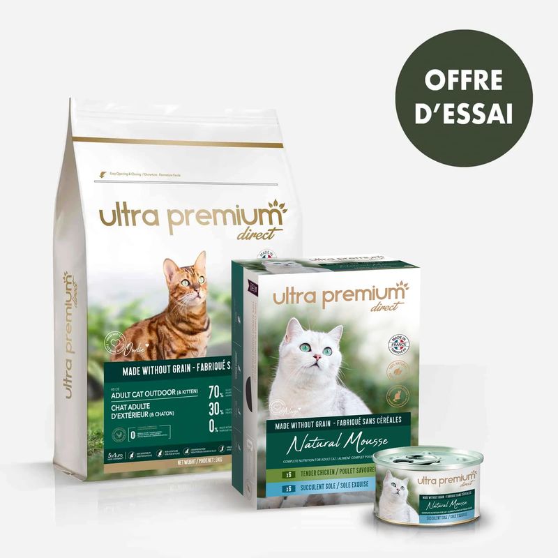 Dubbel voeding bestaande uit een zak van 3 kg graanvrije brokken voor actieve volwassen kat of buitenkatten, en 12 blikjes graanvrije mousse voor volwassen kat met tong & kip, op een witte achtergrond