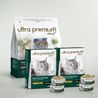 Dubbel voeding bestaande uit een zak graanvrije brokken van 7 kg voor gesteriliseerd volwassen kat en 72 blikjes graanvrije mousse voor gesteriliseerd volwassen kat met kip, op een lichtgroene ondergrond